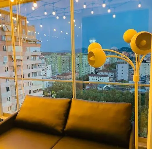 Wings * Тирана