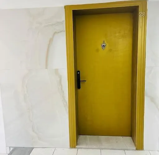Wings Apartment *