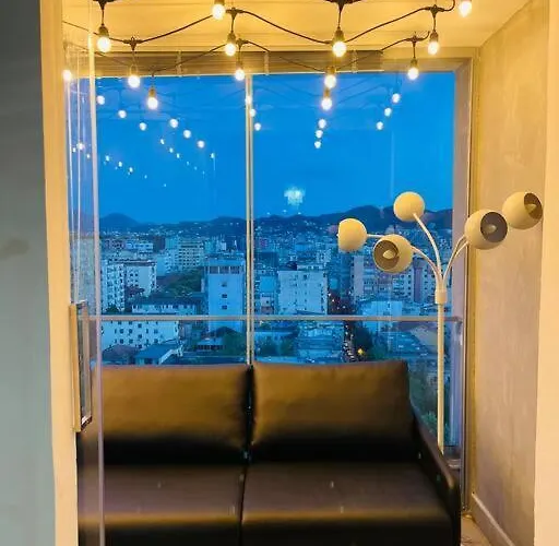Wings Apartment *